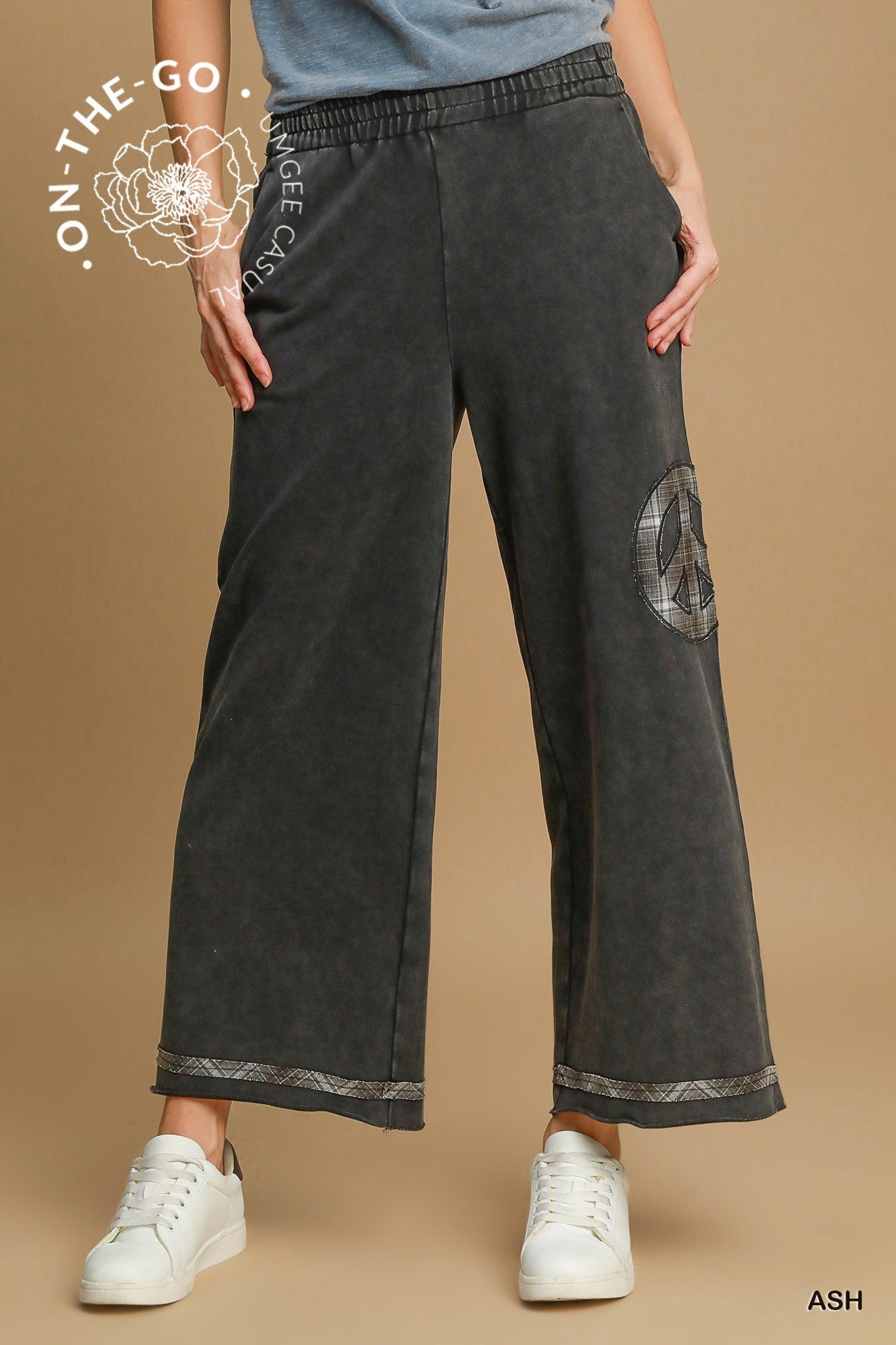 Blythe Plaid Peace Sign Pants