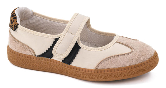 Calm Down Sneaker