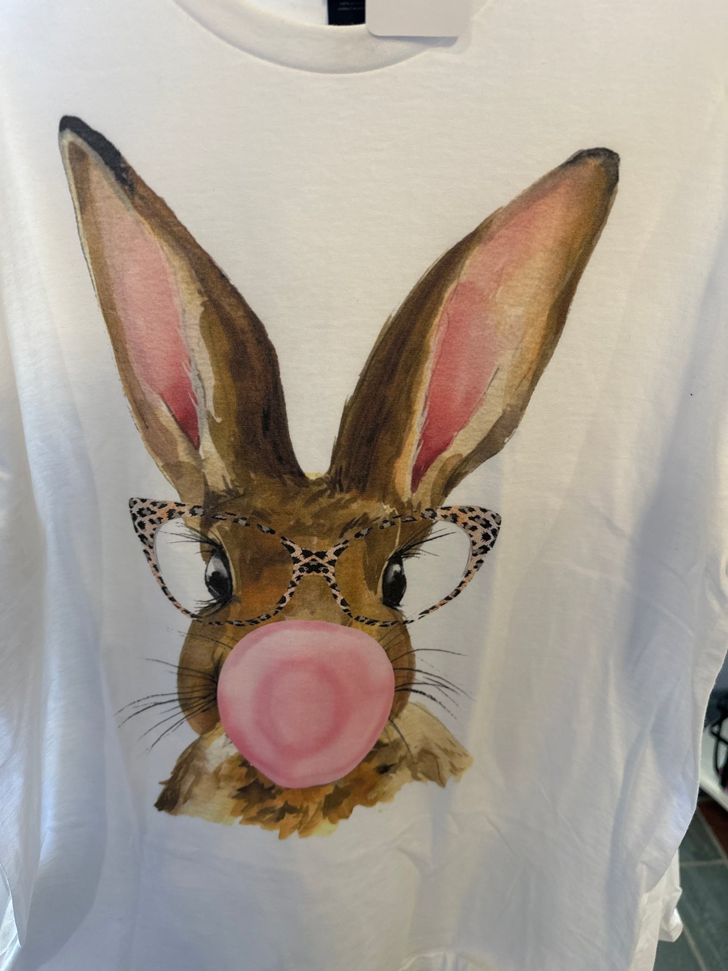 Graphic T Bubble Bunny